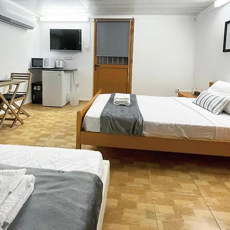 Comfortable, Modern Studio Apartment Protaras Exterior foto