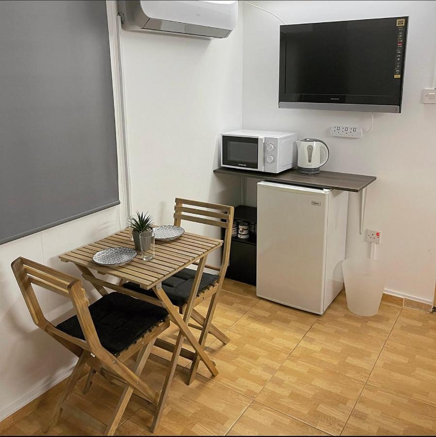 Comfortable, Modern Studio Apartment Protaras Exterior foto